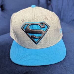 Superman New Era Snapback Hat Gray Blue DC Comics Logo Flat Brim Cap